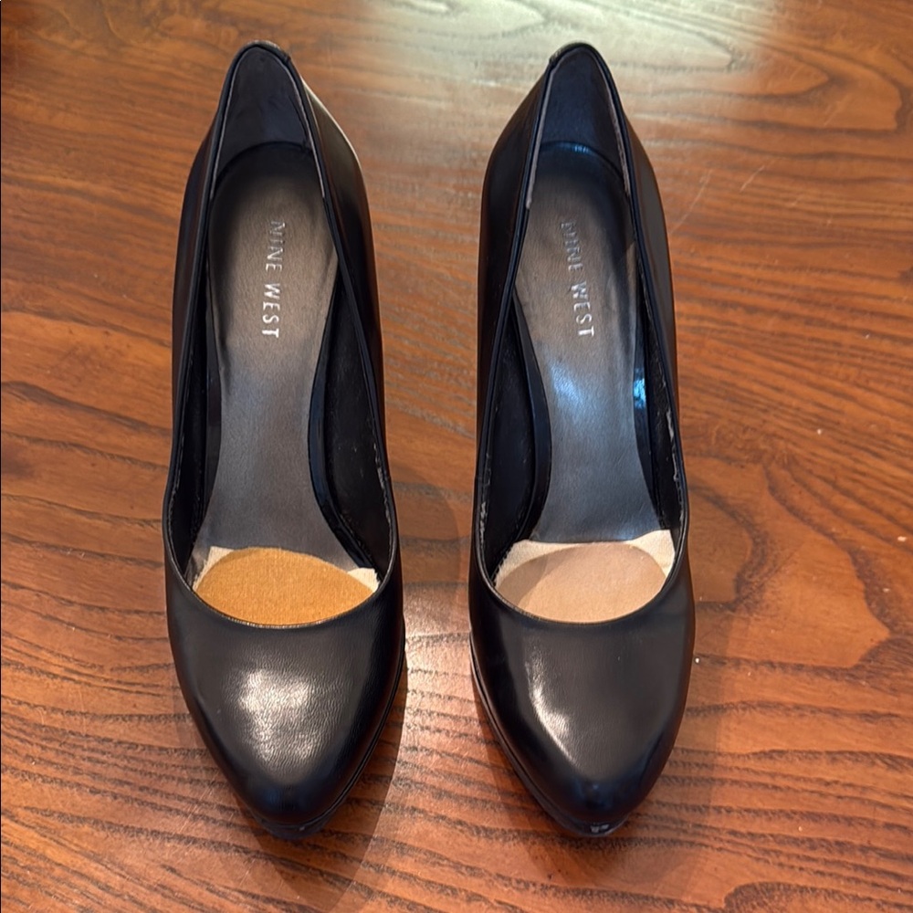 Nine West Black Women's Pumps